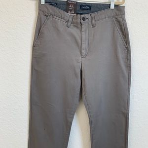 Nautical Men’s Classic Fit Pant
